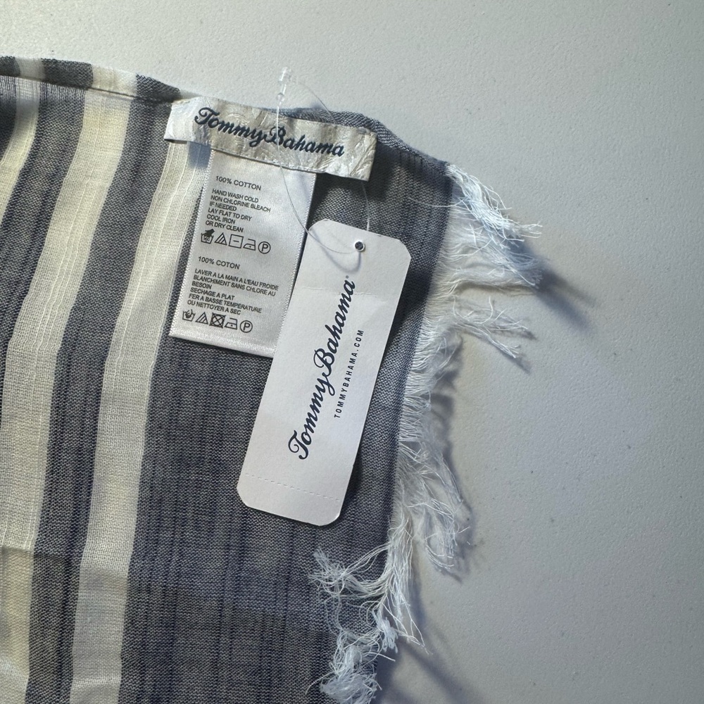 Tommy Bahama Linen Chambray Blue Striped Lightweight Wrap Scarf NWT - Picture 3 of 4